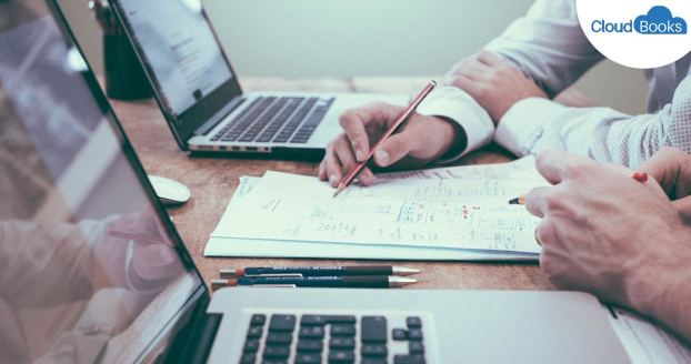 Here's How You Can Create And Manage Professional Looking Invoices